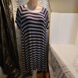 Women's Old Navy Striped Dress Size L Knit Shirt Sleeves Navy with White